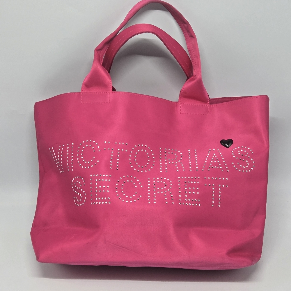 Victoria's Secret Pink Tote Bag Flaw
